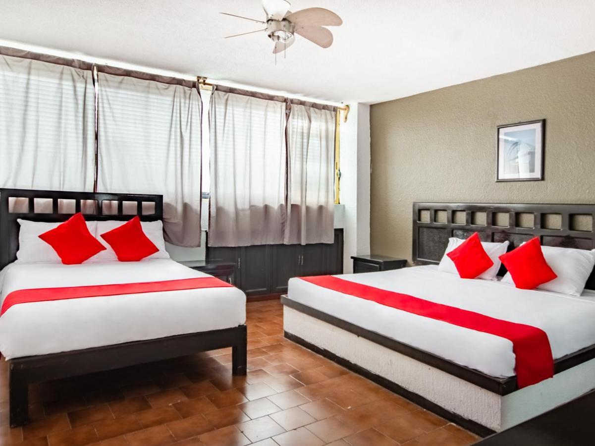Hotel Halley Леон Екстериор снимка